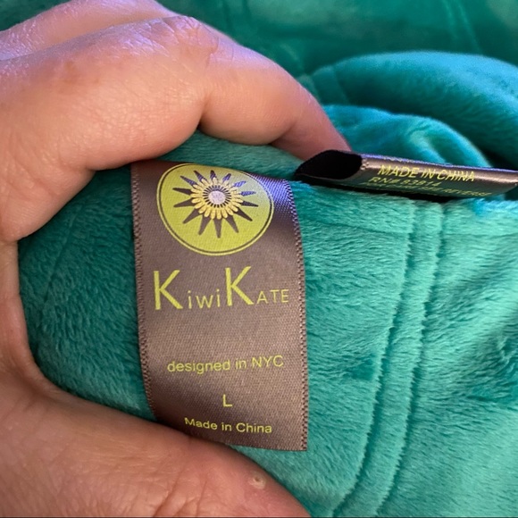 Kiwi Kate Reversible Vest size Large - Picture 6 of 7